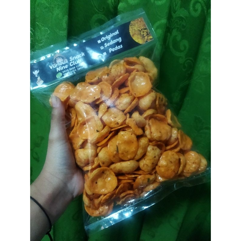 

KERUPUK BANTET