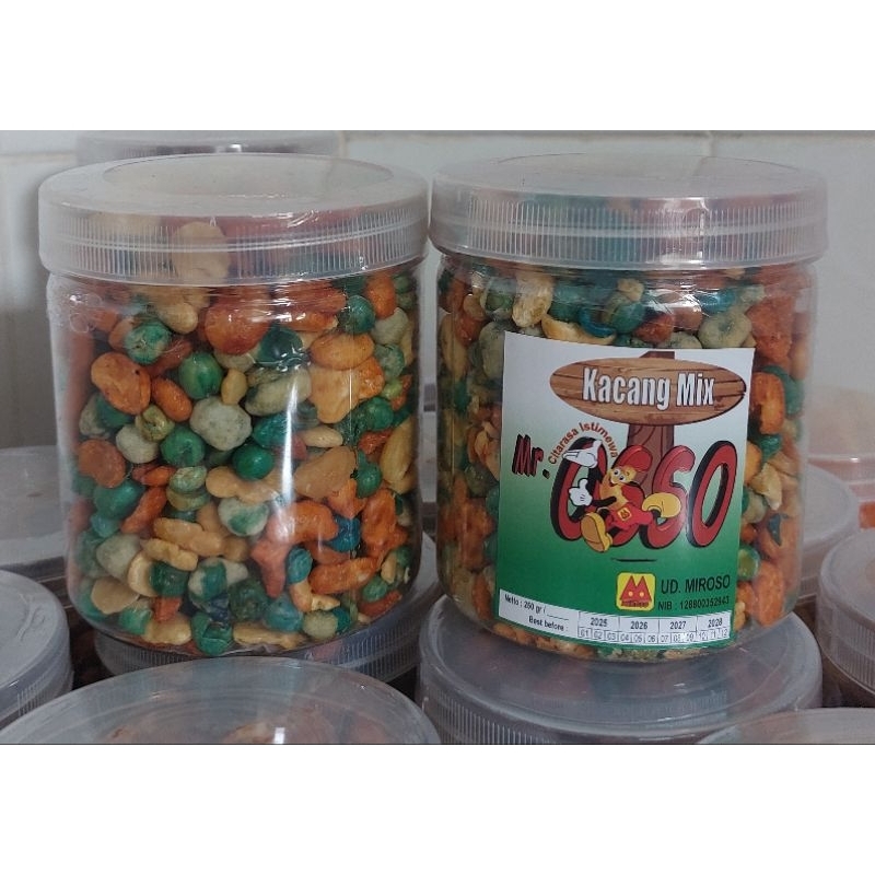 

kacang campur kacang mix toples 500ml