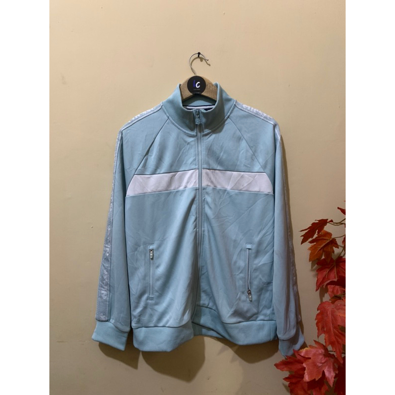 Tracktop ellese taped