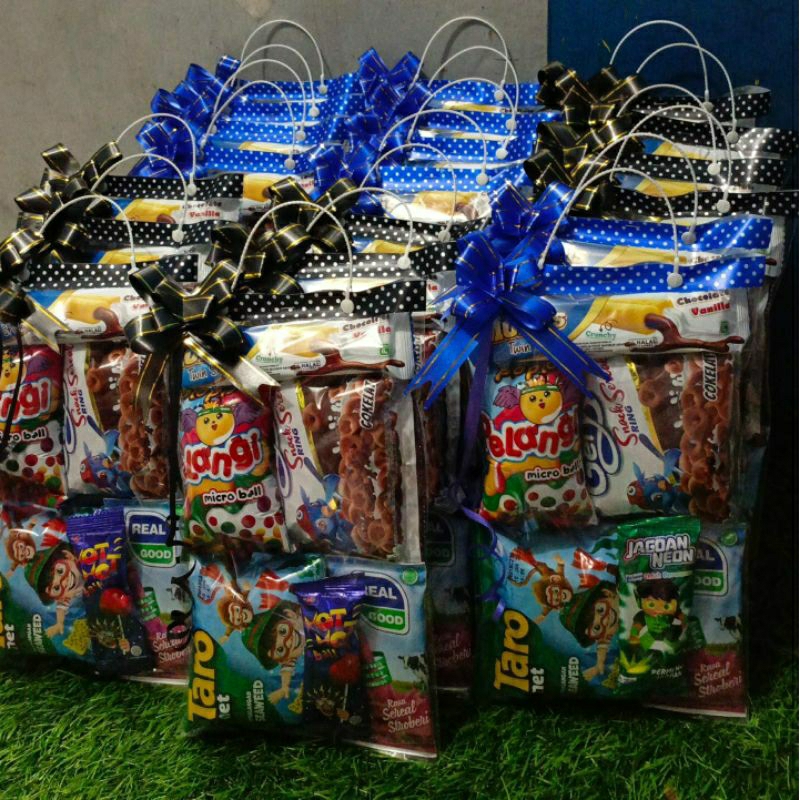 

Souvenir ulang tahun paket snack murah