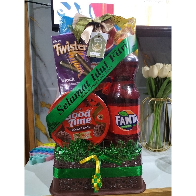 

PARCEL LEBARAN MURAH REKOMEN