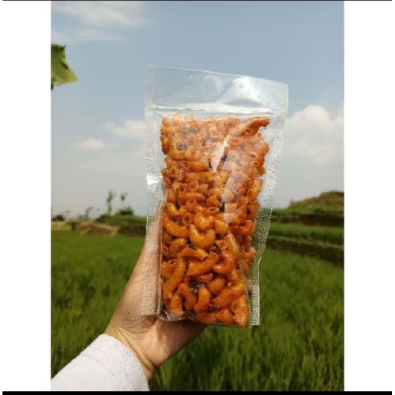 

Makaroni Cikruh pedas extra daun jeruk