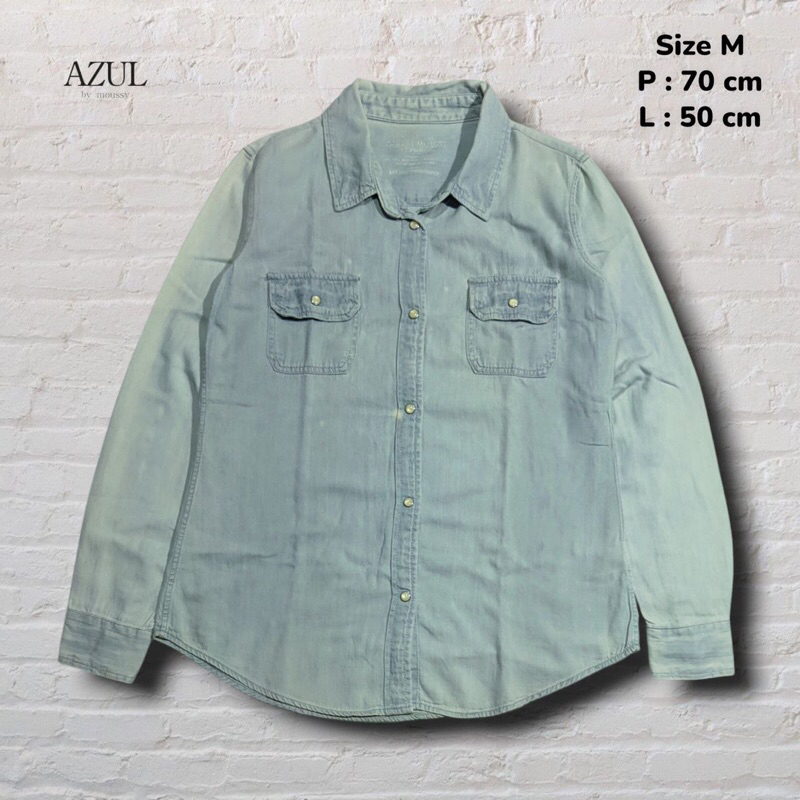 Size M Kemeja Panjang Denim Azul Light Blue Washed Fading Original Second Preloved #K79