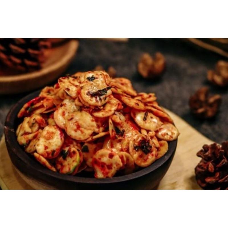 

KRUPUK SEBLAK KENCUR | 250 GR | SEBLAK KENCUR DAUN JERUK