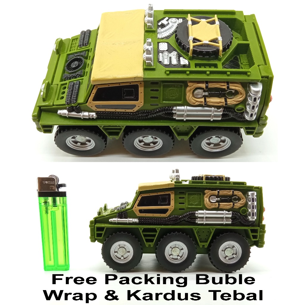 Hot Wheels Vintage Adventures HWA Jungle Ranger Astro Rover Micro Playset Diorama 1994