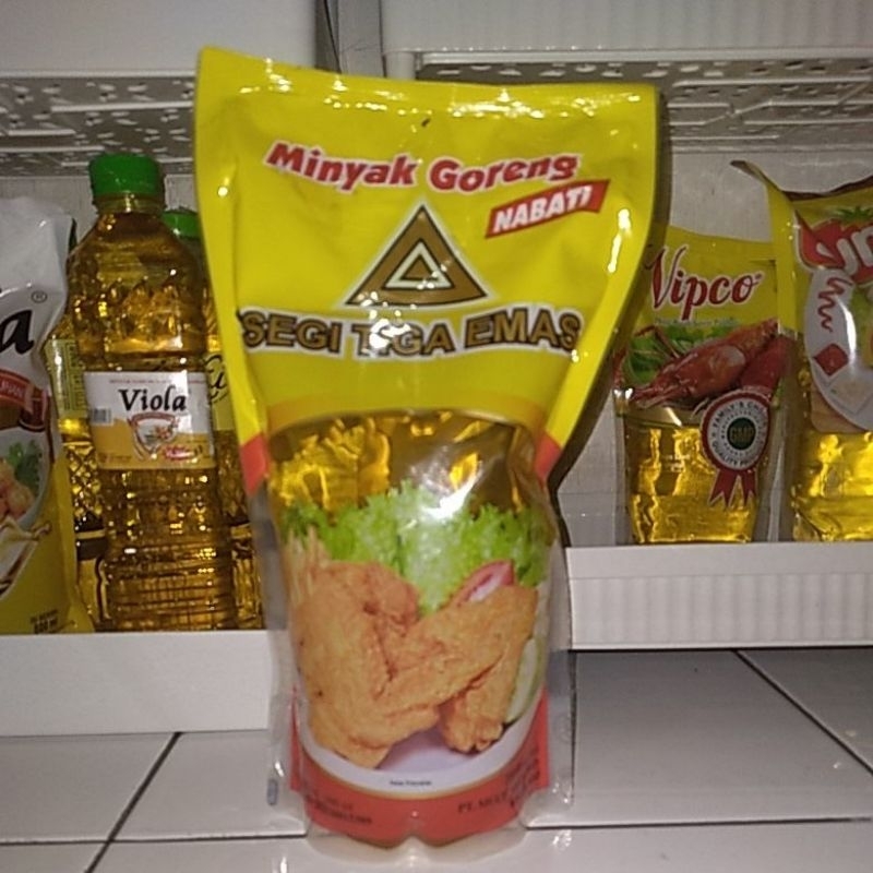 

minyak segi tiga Emas 1000ml
