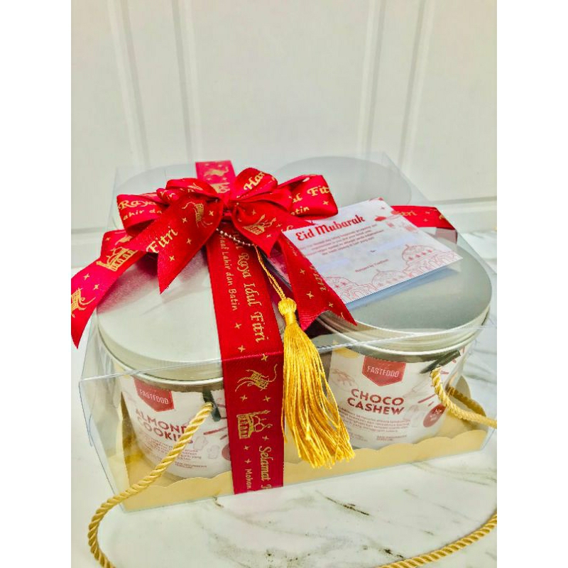 

FastFood | Hampers Idul Fitri (Isi 2, 3 dan 4)