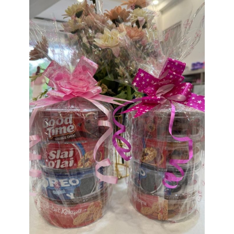 

HAMPERS BISKUIT 4 TOPLES / hadiah hari raya