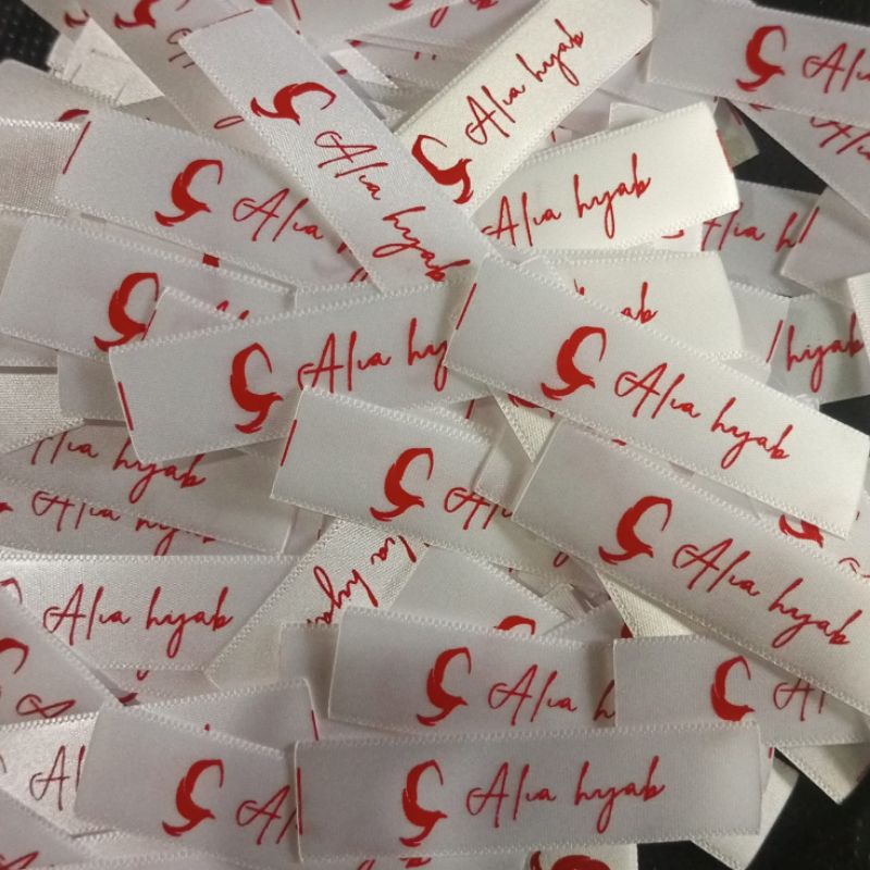 

Label baju,Label kaos,Label tas,Label hijab,Label pita