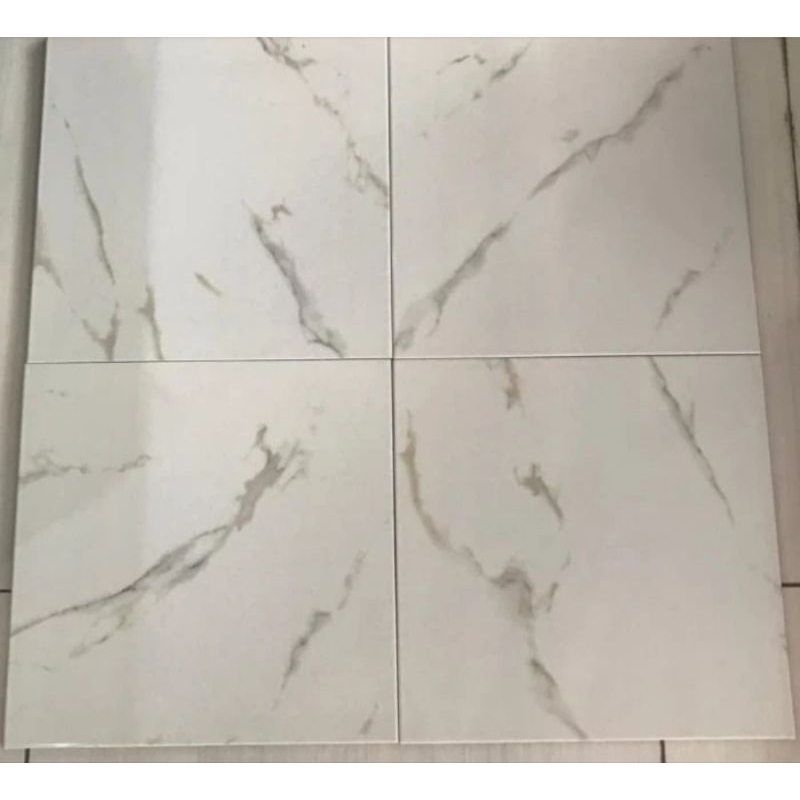 Keramik lantai glossy Platinum Dominic Grey 50x50 cm