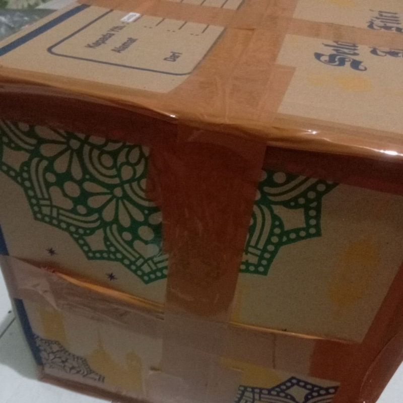

parcel lebaran isi sembako