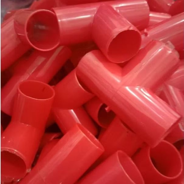 Sambungan Pipa T Aquarium Transparan Merah 17mm
