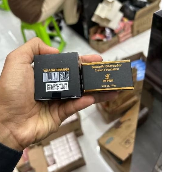 LT PRO Smooth Corrector Cream FoundationYellow Orange