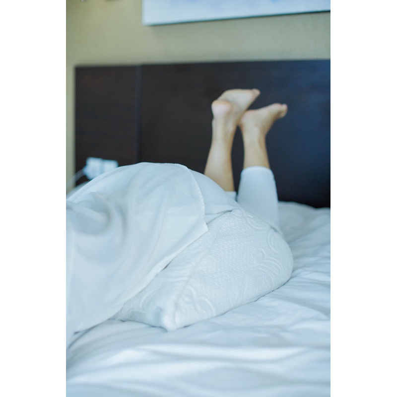 HANYA SARUNG BANTAL KAMASUTRA