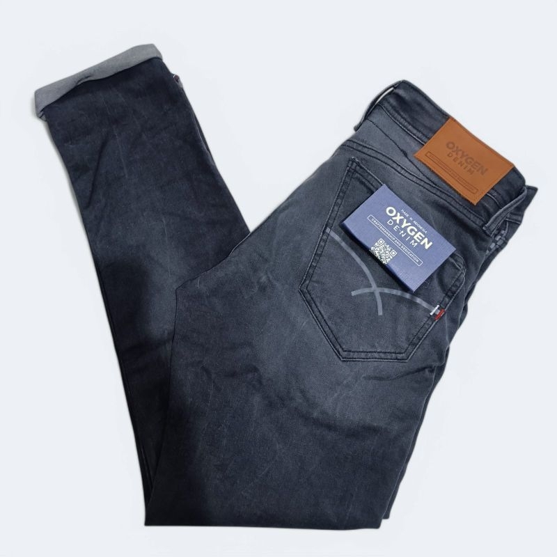 Celana Jeans Premium Oxygen Denim Slim Fit - Core Series 706-3294