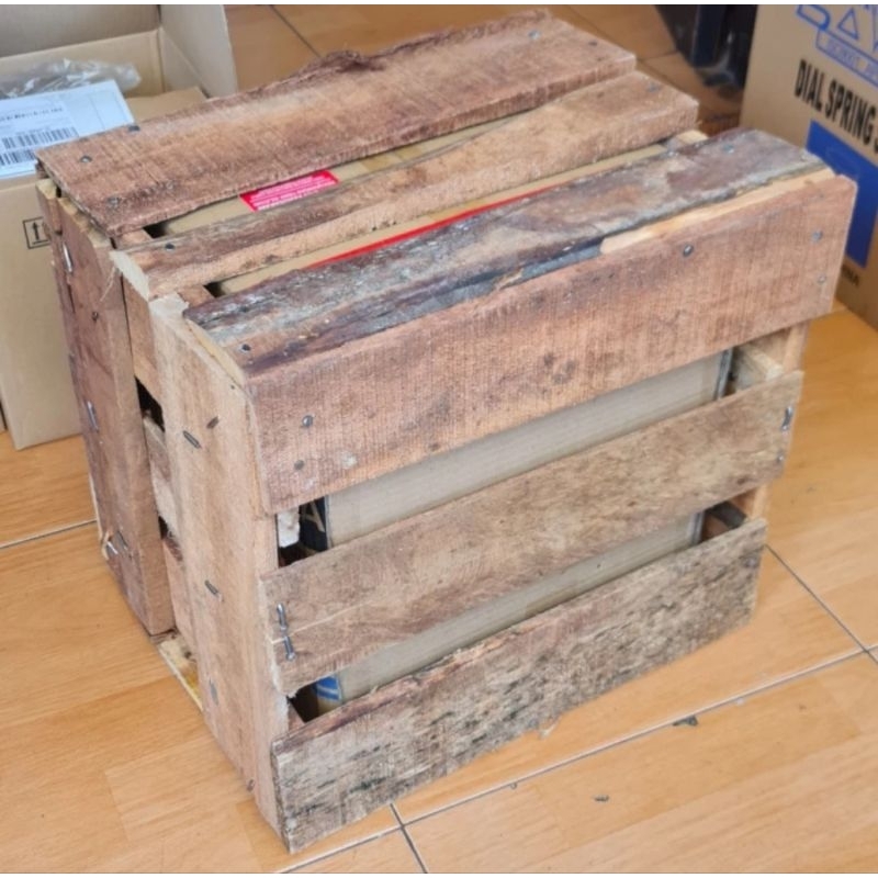 

peti kayu untuk packing timbangan