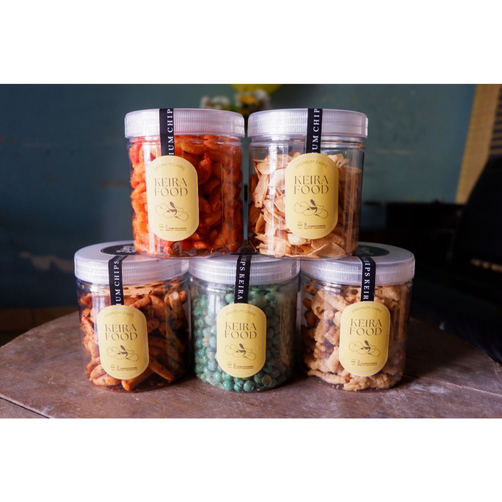 

Cemilan Lebaran Toples : Gayam, Usus, Basreng, Kacang Polong, Makaroni