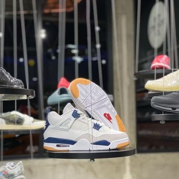 Nike Air Jordan 4 SB Navy (100% AUTHENTIC)