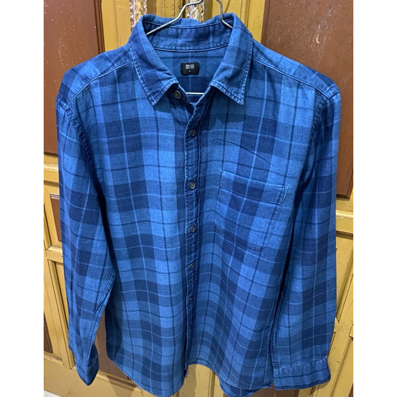 Preloved kemeja pria UNIQLO original store