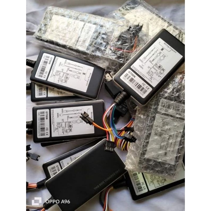 gps tracker sudah termasuk server simcard matikan mesin dan sadap suara