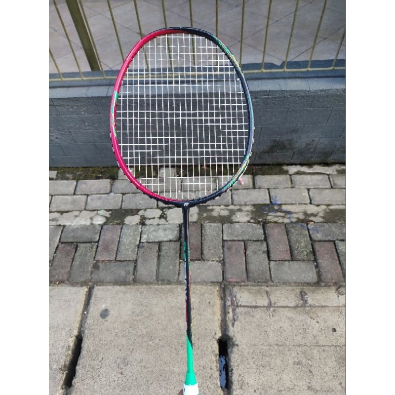 Raket Yonex Astrox 68D Original