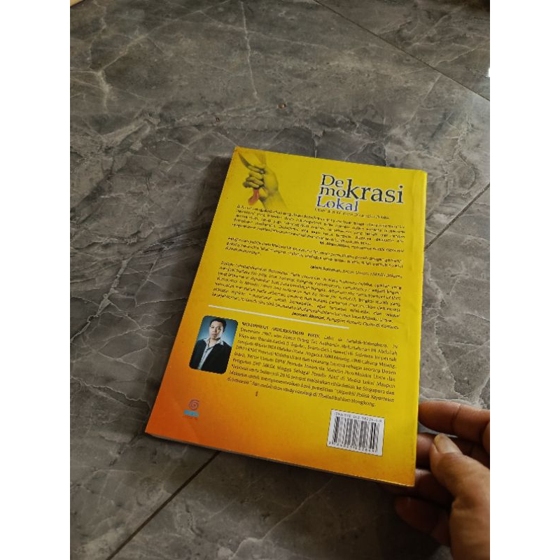 Demokrasi Lokal Opini dan Wacana Dinamika Politik-MULIANSYAH ABDURRAHMAN WAYS-E3