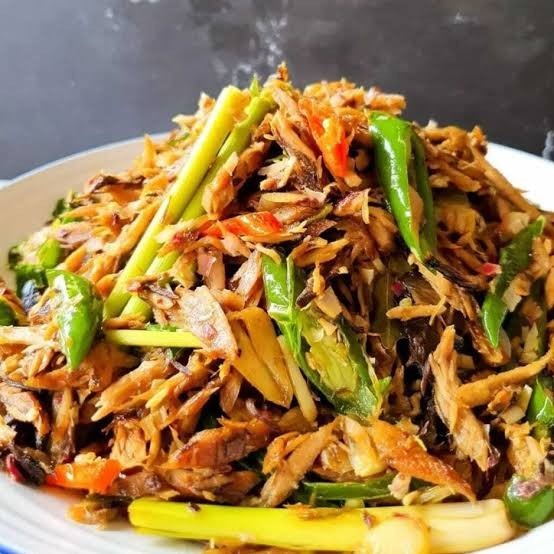 

Tongkol Suwir Cabe Ijo // Ready to Eat