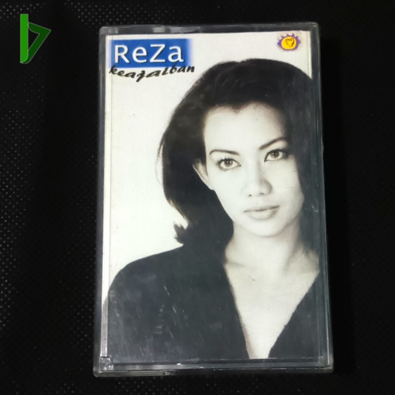 Kaset pita album Keajaiban - Reza Artamevia