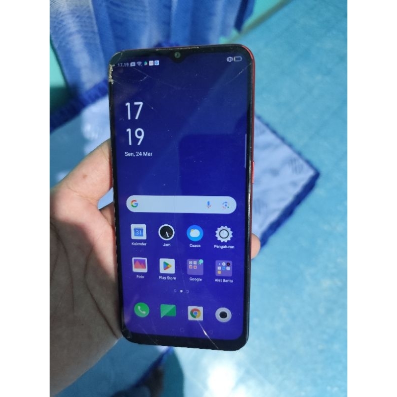Oppo a31 ram 4/64 GB minus lcd retak pemakaian normal, mesin segel