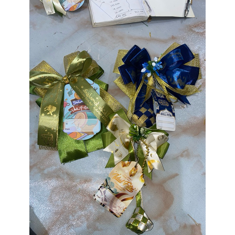 

PITA HANG TAG IDUL FITRI HAMPERS PARCEL