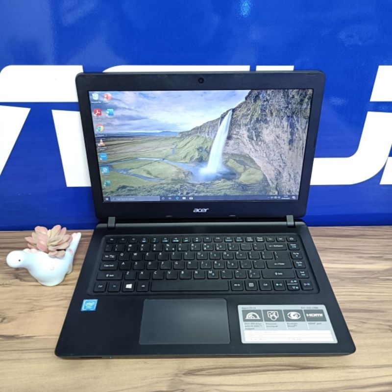 LAPTOP ACER ASPIRE ES1 - 432 INTEL N3350 INTEL UHD RAM 4GB DDR3L SSD 128GB 14INCH BLK / LAPTOP BEKAS