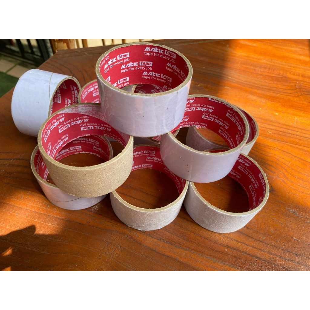 

Bekas Isolasi - Lakban Merk Random Lebar 48 mm - Plester