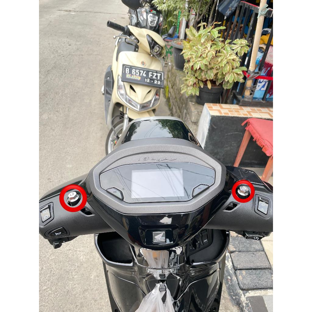 BAUT TUTUP SPION ( 2 BAUT ) MODEL 2 KUNCI PCX VARIO BEAT SCOOPY GENIO DELUXE 110 125 150 160 LED NEW