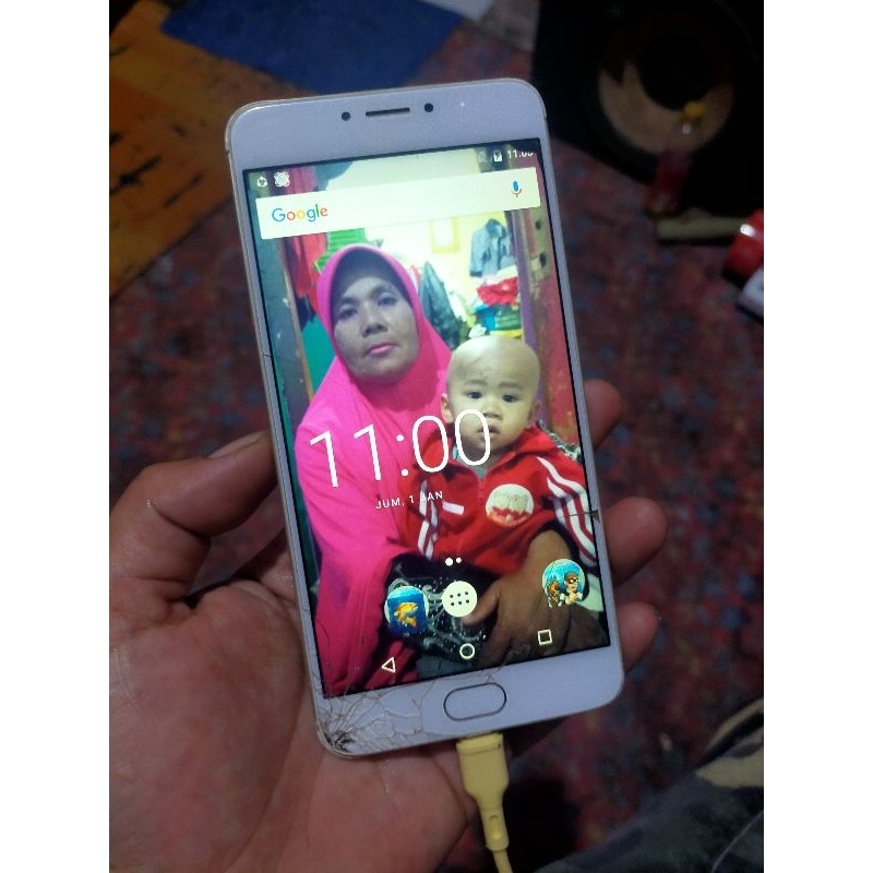 luna G55 ram 4gb minus retak normal