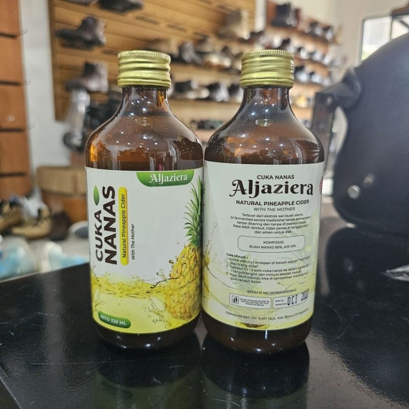

Cuka Nanas - Natural Pineapple Cider With The Mother 320 ml - Al Jaziera