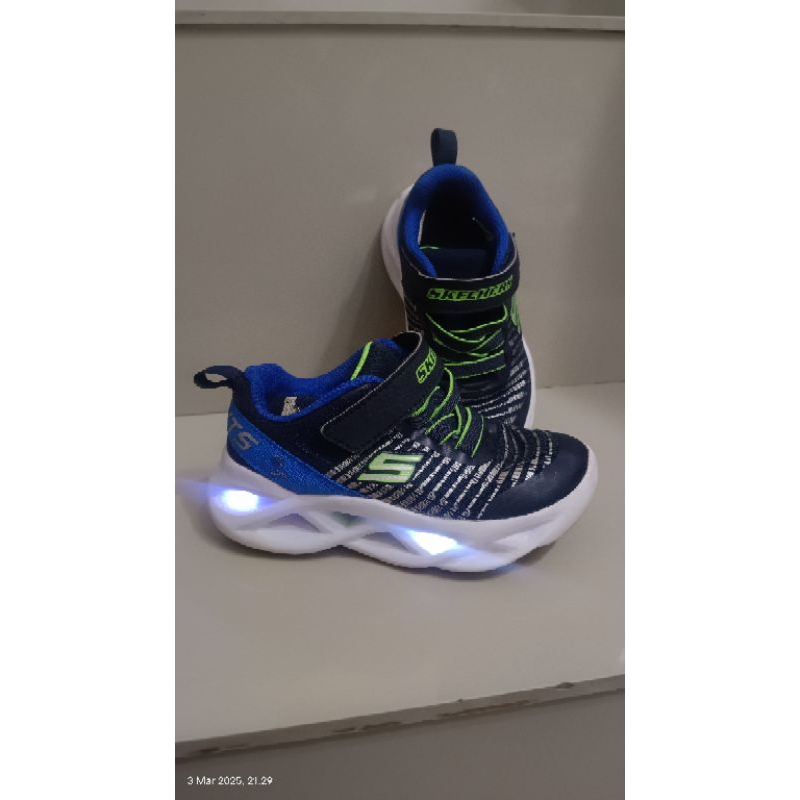 Skechers Kids S-Light size 24 prelove