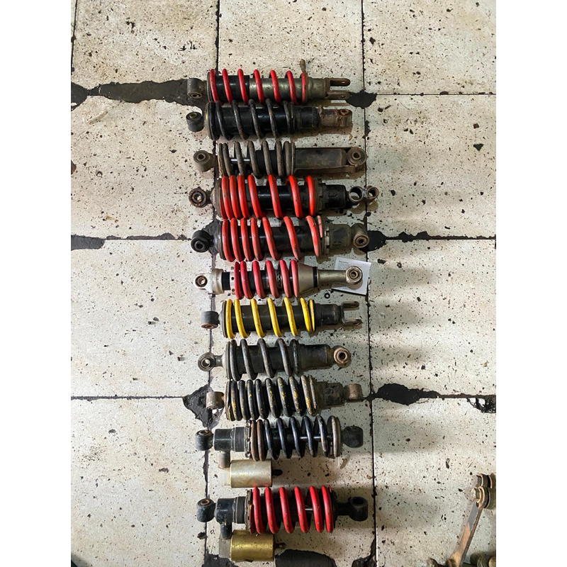 mono shok bekas trail murmer