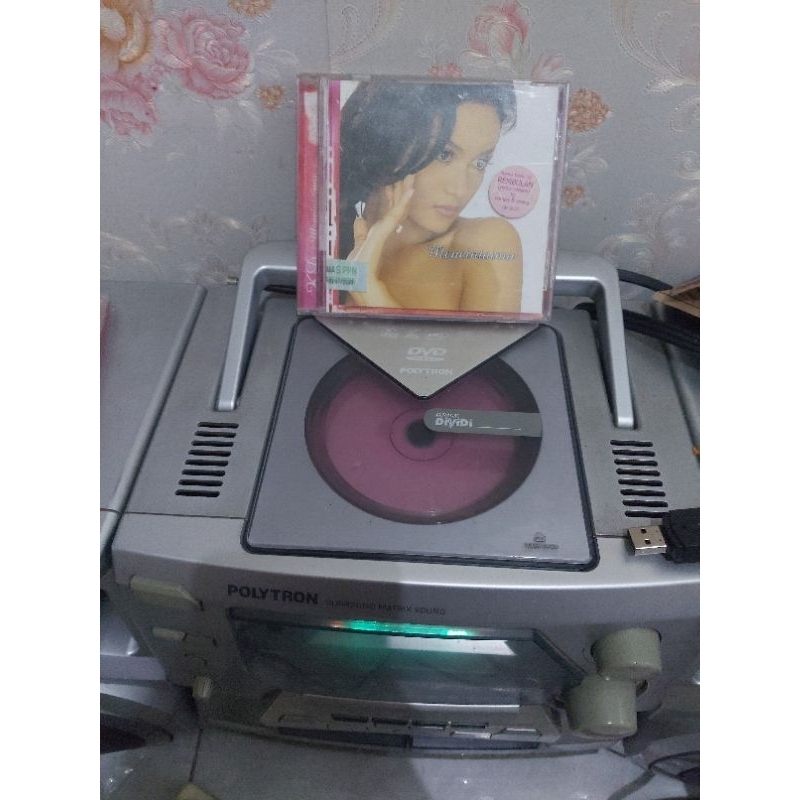 CD audio Krisdayanti album Mencintaimu, hits Mencintaimu, rembulan, jangan pergi
