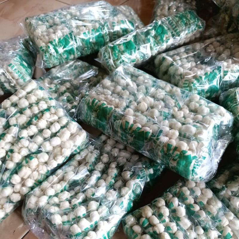 

wiw pilus kencur/ tiktak kencur/sukrocikurkemasan1bal isi 10 pak(1pakiai 20) renyahgurih