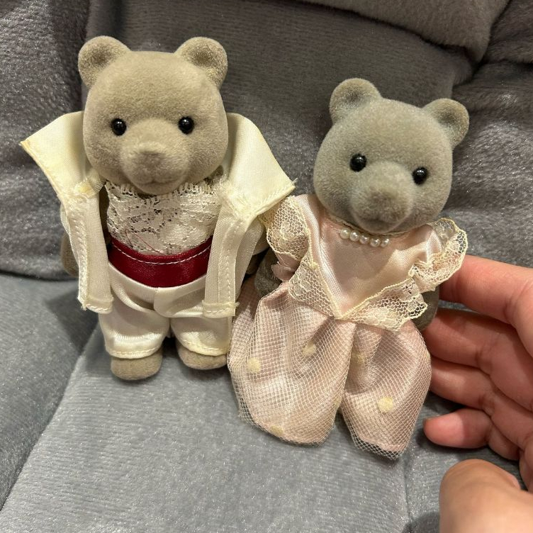 Sylvanian Evergeen Bear Wedding Couple VINTAGE RARE Preloved