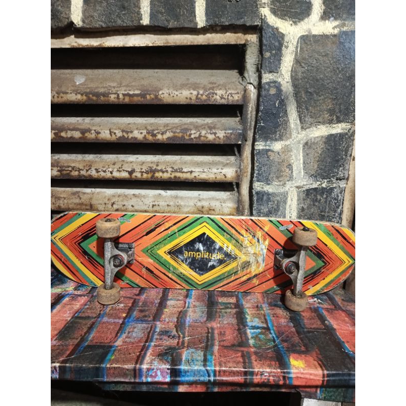 skateboard bekas greees