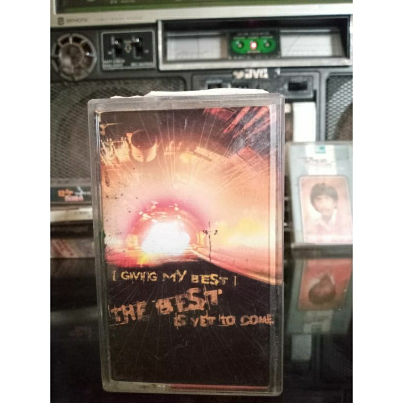 kaset pita giving my best