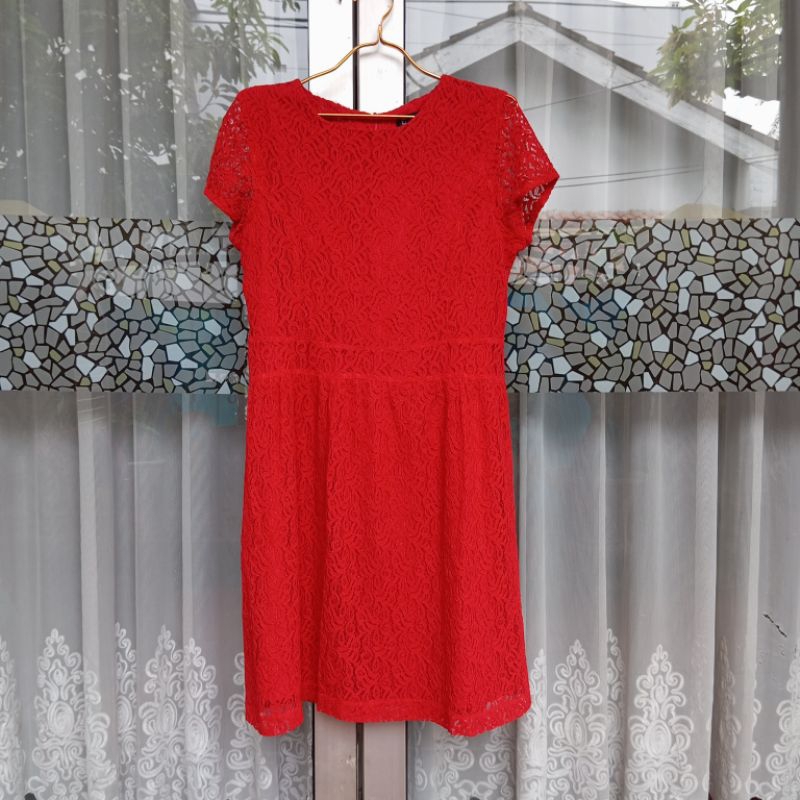 Dress Wanita Brokat Merah Eprise (XL)
