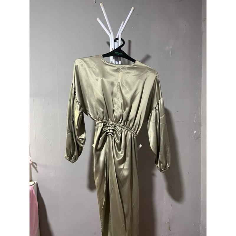 PRELOVED- TUNIK SAGE GREEN