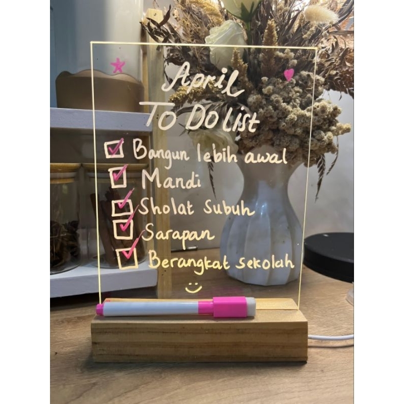 

Papan Tulis Memo Planner Board Note Schedule To Do Display bahan Akrilik dengan Lampu ukuran a5 estetik dekorasi kamar cocok untuk kado souvenir gift