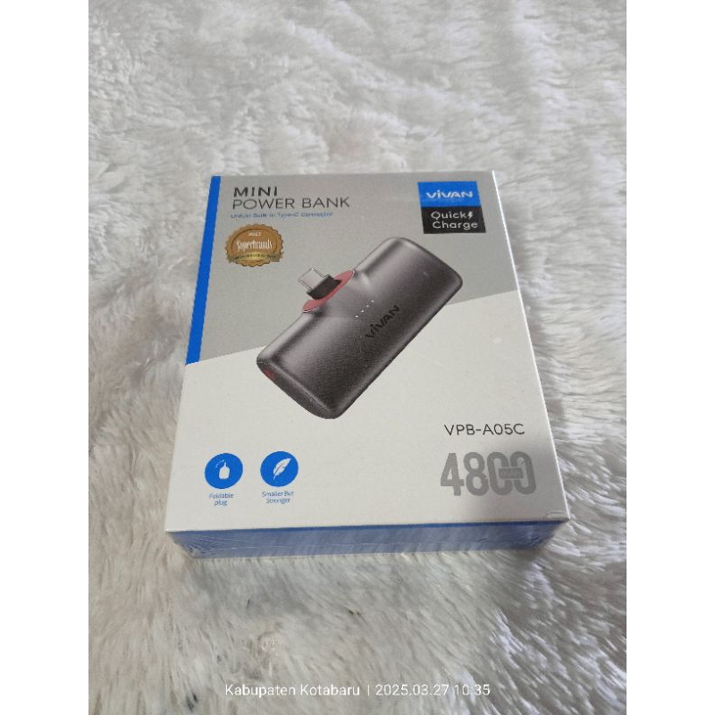Vivan Powerbank A05C 4800mAh Silver - Pengisi Daya Portabel dengan Kabel USB-C Terintegrasi