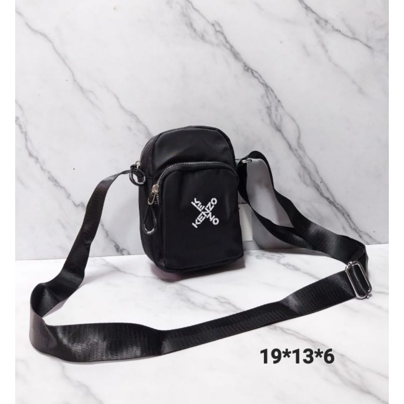 TAS SELEMPANG PRIA NILON KZ779987