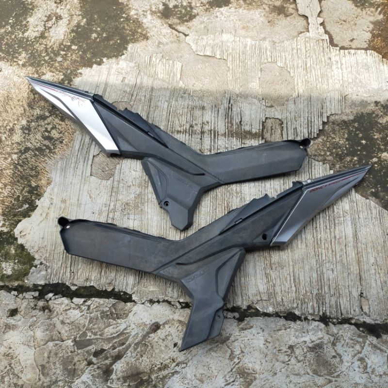 Bodi Body Cover Set Buntut Tengah Belakang Kanan dan Kiri Kasar dan Halus Honda Supra GTR 150 Warna 