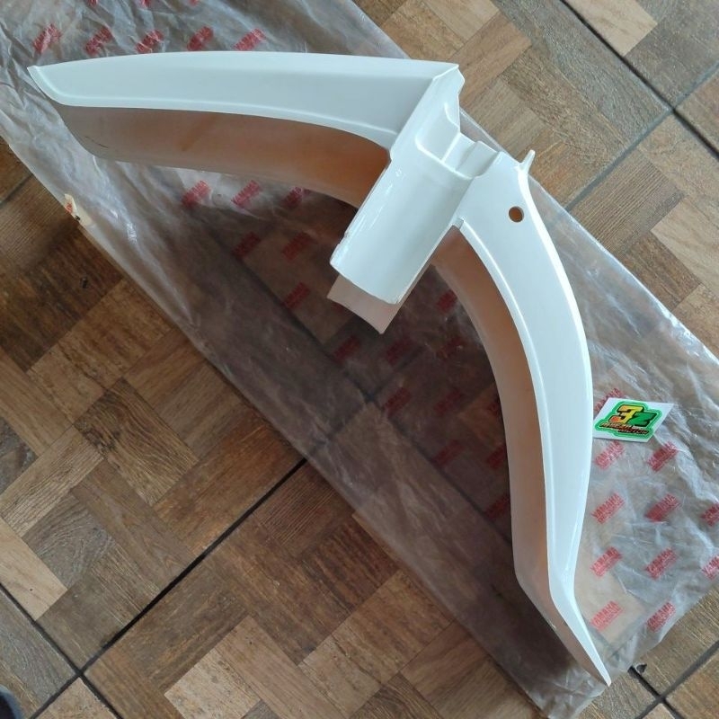 Spakbor slebor depan F1 Force 1 F1z Fiz Crypton 1994 putih albino original baru YGP nos / 3XA-F1511-