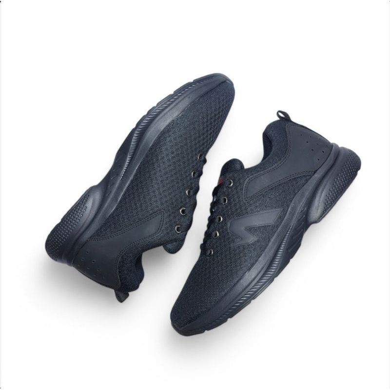 DLAMA Sepatu Sekolah Hitam Polos Pria Wanita Size 36-43